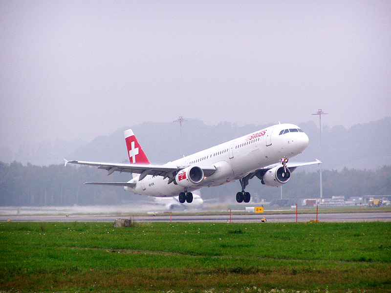 zrh_lx_a321_k.jpg