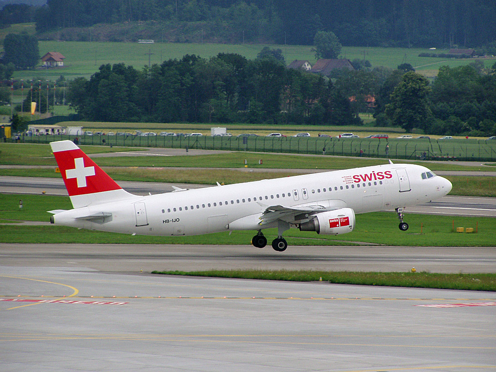 a320_zrh_takeoff2.jpg