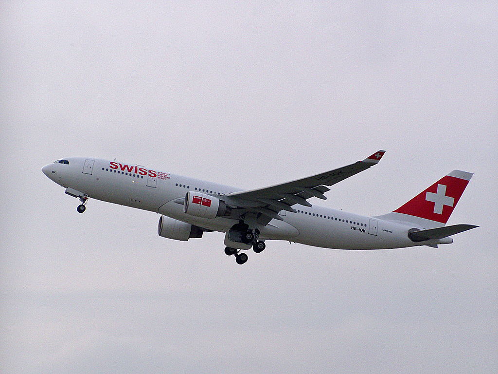 a330_zrh_takeoff3.jpg